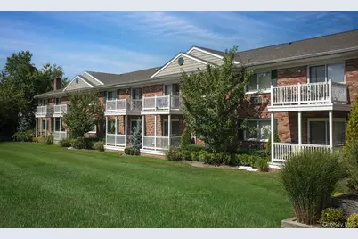 20 W Shore Road #J, Oakdale, NY 11769 - Photo 1
