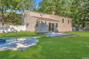 6 Autumn Dr, Mount Sinai, NY 11766 - Photo 16