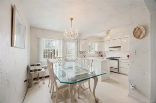 727 Hollywood Ave, Bronx, NY 10465 - Photo 12