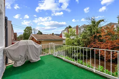 727 Hollywood Avenue, Bronx, NY 10465 - Photo 38