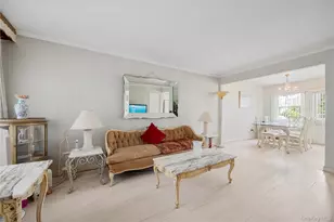 727 Hollywood Ave, Bronx, NY 10465 - Photo 8