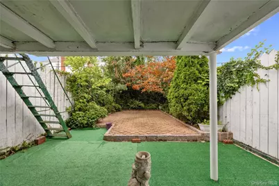 727 Hollywood Avenue, Bronx, NY 10465 - Photo 34