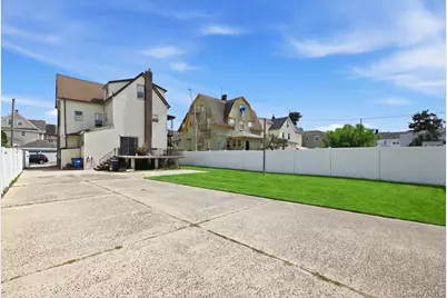 13-51 McBride Street, Far Rockaway, NY 11691 - Photo 24