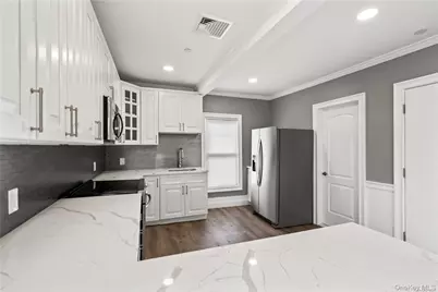 7 Pulaski Road #4, East Northport, NY 11731 - Photo 2