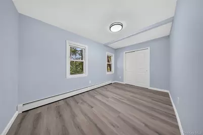 40 Christian Avenue, Setauket, NY 11733 - Photo 18