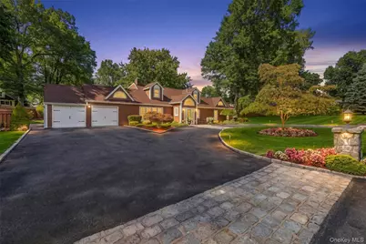 113 Buena Vista Drive, White Plains, NY 10603 - Photo 2