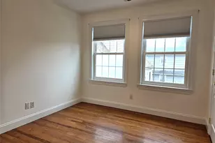 63 Dunwood Rd, Port Washington, NY 11050 - Photo 14