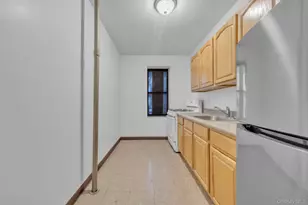 1015 Summit Ave, Bronx, NY 10452 - Photo 10