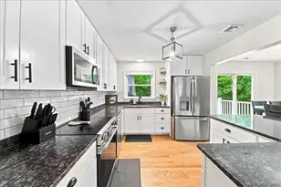 21 Dennis Rd, Wappingers Falls, NY 12590 - Photo 12