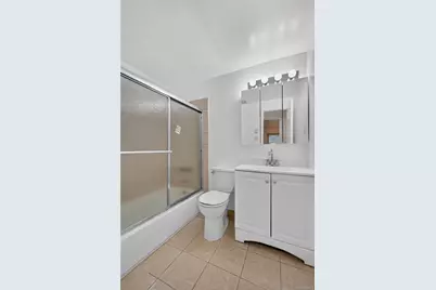 8 Valley Forge Court, Ridge, NY 11961 - Photo 10