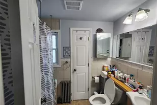5 Konig Ct, Roosevelt, NY 11575 - Photo 10