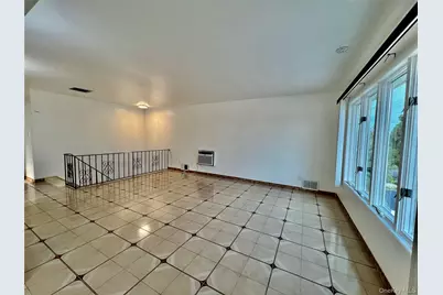 85-11 164th Avenue, Howard Beach, NY 11414 - Photo 4