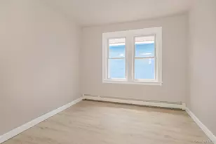 427 Taylor Ave, Bronx, NY 10473 - Photo 12