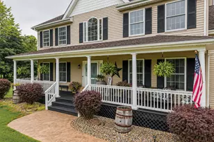135 Pirog Rd, Pine Bush, NY 12566 - Photo 2