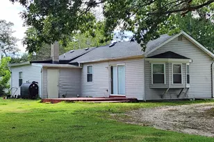 79 Hemlock Dr, Mastic Beach, NY 11951 - Photo 2