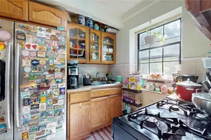 144-15 78th Rd, Kew Gardens, NY 11367 - Photo 2