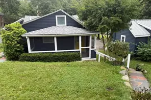 41 Chestnut Ave, Setauket, NY 11733 - Photo 10