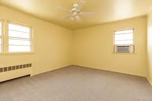 68 Bergman Dr, Hewlett, NY 11557 - Photo 10