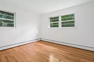 210 Michigan Ave, Port Jefferson, NY 11777 - Photo 8