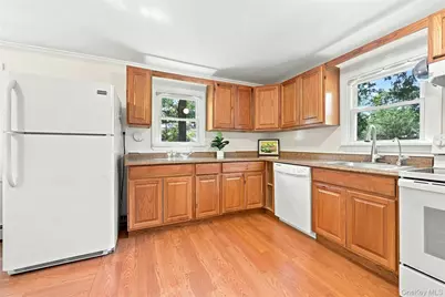 52 Valley Drive, Sound Beach, NY 11789 - Photo 6