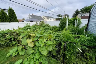 107 Azalea Rd, Levittown, NY 11756 - Photo 16