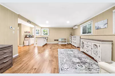 10 Highwood Road, East Norwich, NY 11732 - Photo 16