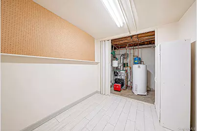 10 Highwood Road, East Norwich, NY 11732 - Photo 24
