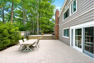 10 Highwood Road, East Norwich, NY 11732 - Photo 26