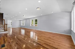9-11 Hicksville Rd, Far Rockaway, NY 11691 - Photo 2
