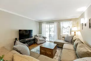 21 Glen Hollow Dr, Holtsville, NY 11742 - Photo 6