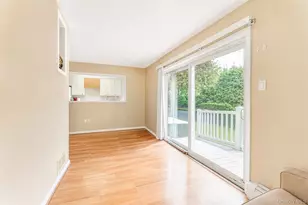 263 N Newbridge Rd, Levittown, NY 11756 - Photo 8