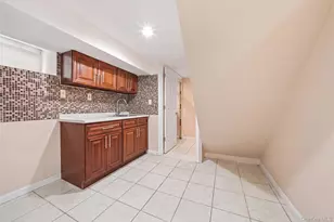 87-77 254th St, Bellerose, NY 11426 - Photo 20