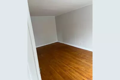 14014 Jewel Avenue, Flushing, NY 11367 - Photo 2