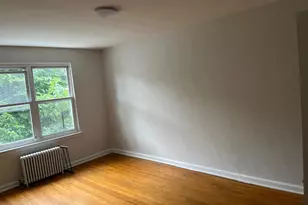 140-14 Jewel Ave, Flushing, NY 11367 - Photo 8