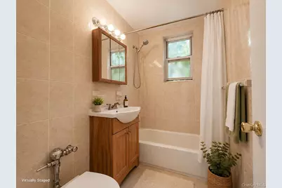 3425 150th Street #1J, Flushing, NY 11354 - Photo 8