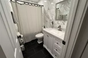 16 Lake Pl, Wyandanch, NY 11798 - Photo 8