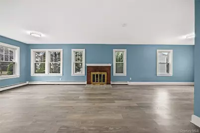 425 Marcellus Road, Mineola, NY 11501 - Photo 2