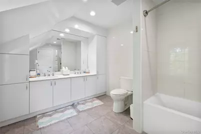 110 Elder Road, Islip, NY 11751 - Photo 42