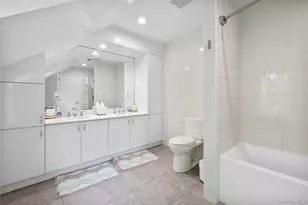 110 Elder Rd, Islip, NY 11751 - Photo 42