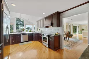 110 Elder Rd, Islip, NY 11751 - Photo 24