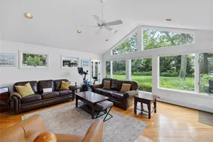 110 Elder Rd, Islip, NY 11751 - Photo 30