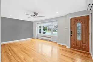 190 Albertson Pl, Mineola, NY 11501 - Photo 4