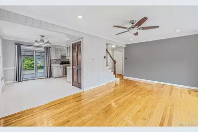 190 Albertson Place, Mineola, NY 11501 - Photo 6
