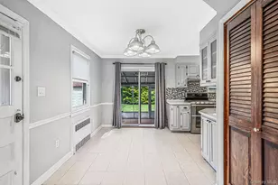190 Albertson Pl, Mineola, NY 11501 - Photo 8