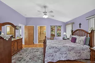 154 Park Ln, Massapequa, NY 11758 - Photo 16