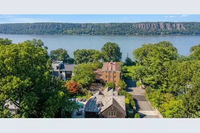 3061 Scenic Place, Bronx, NY 10463 - Photo 28
