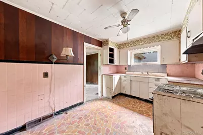 395 Route 17K, Wallkill, NY 12721 - Photo 10