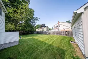 120 Aspen Rd, Kings Park, NY 11754 - Photo 8