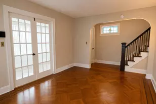 115-47 200th St, Saint Albans, NY 11412 - Photo 8