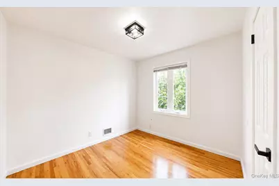 7125 Veterans Avenue #1, Brooklyn, NY 11234 - Photo 8